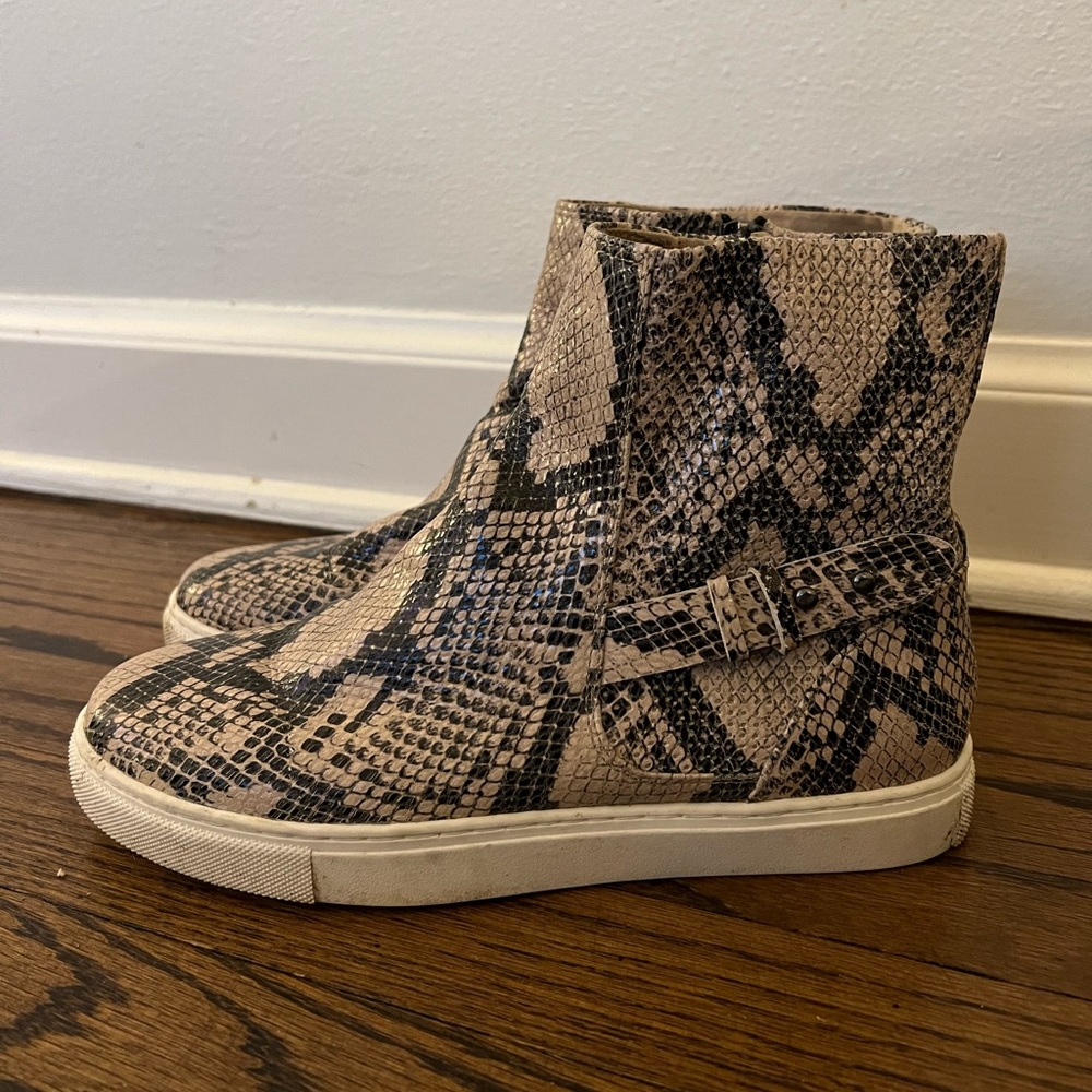 Renvy Boots